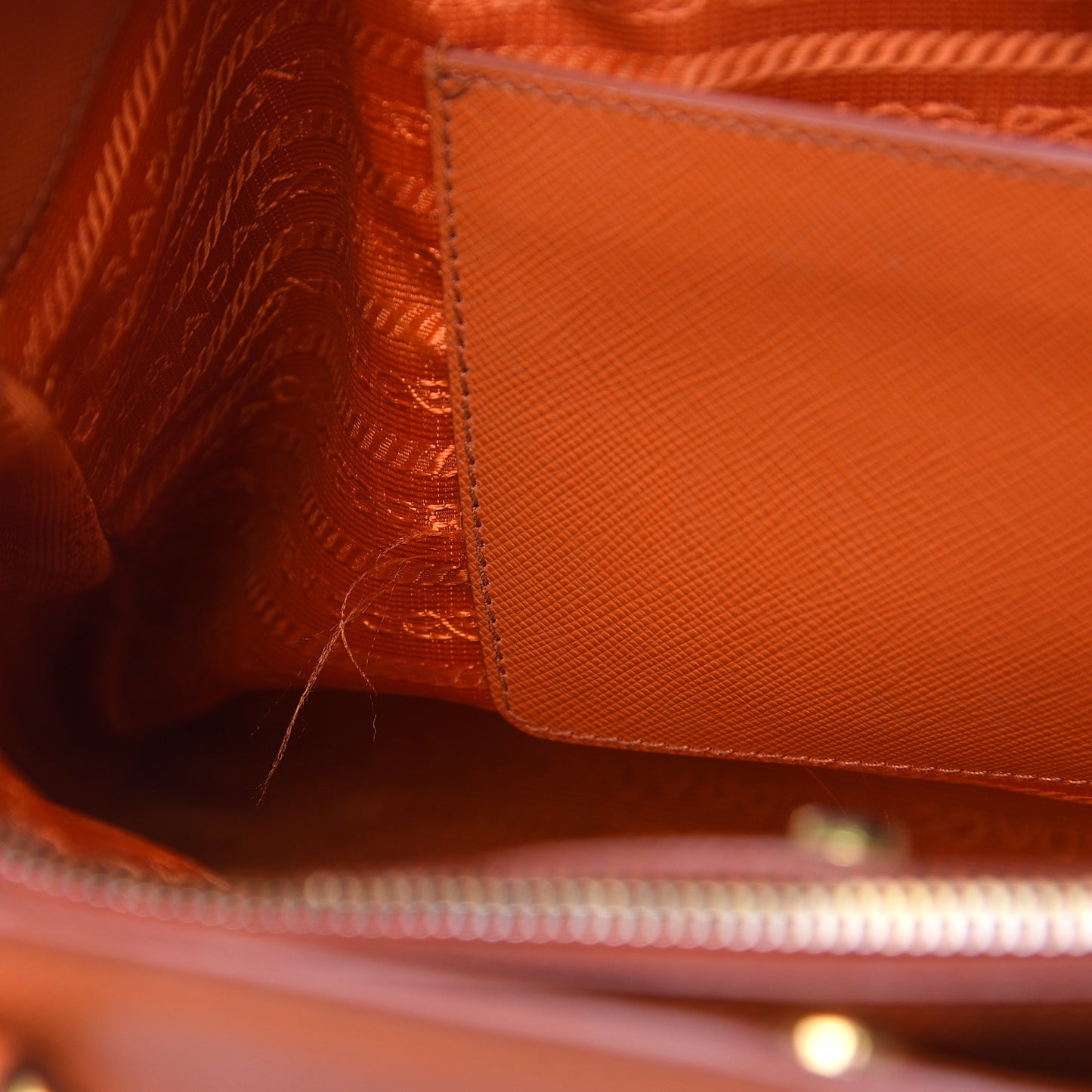 Saffiano Lux Medium Tote Papaya
