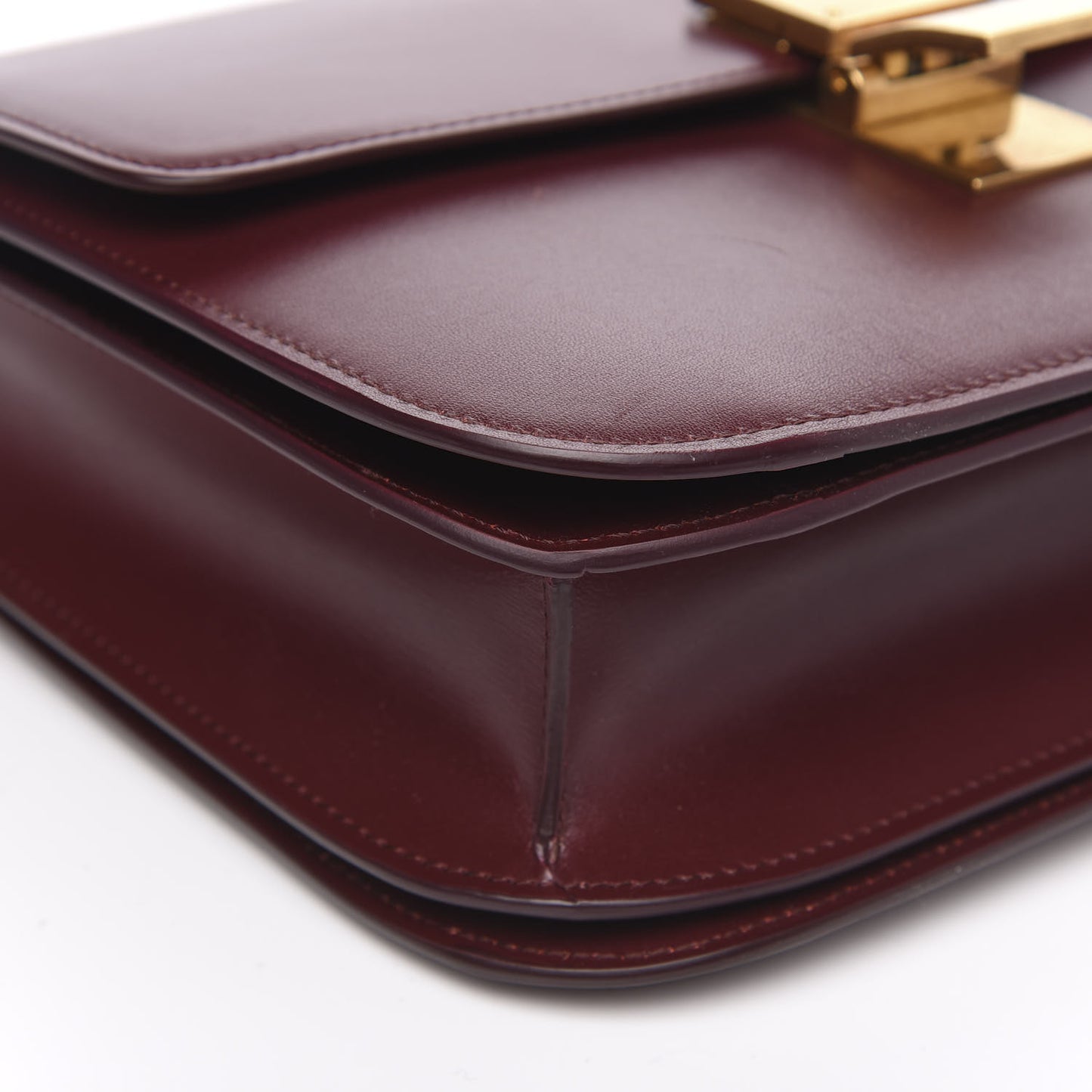 Box Calfskin Medium Classic Box Flap Bag Burgundy