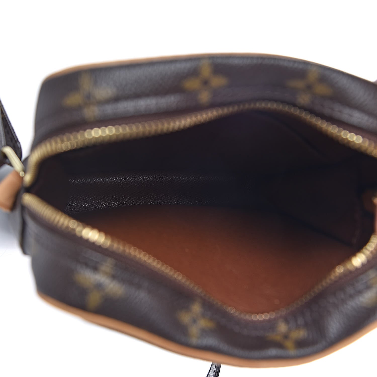 Louis Vuitton Monogram Danube 21 5 of 12