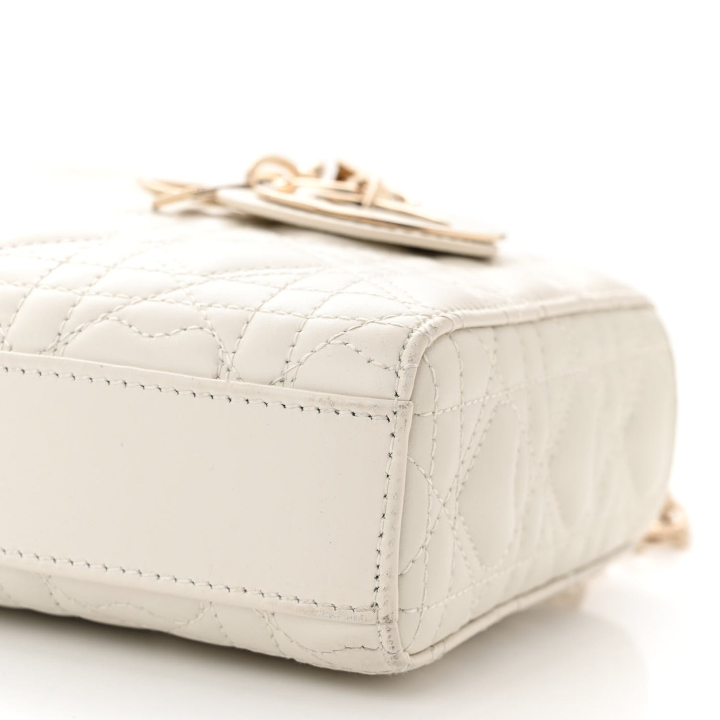 Lambskin Cannage Heart Medium Lady D-Joy White