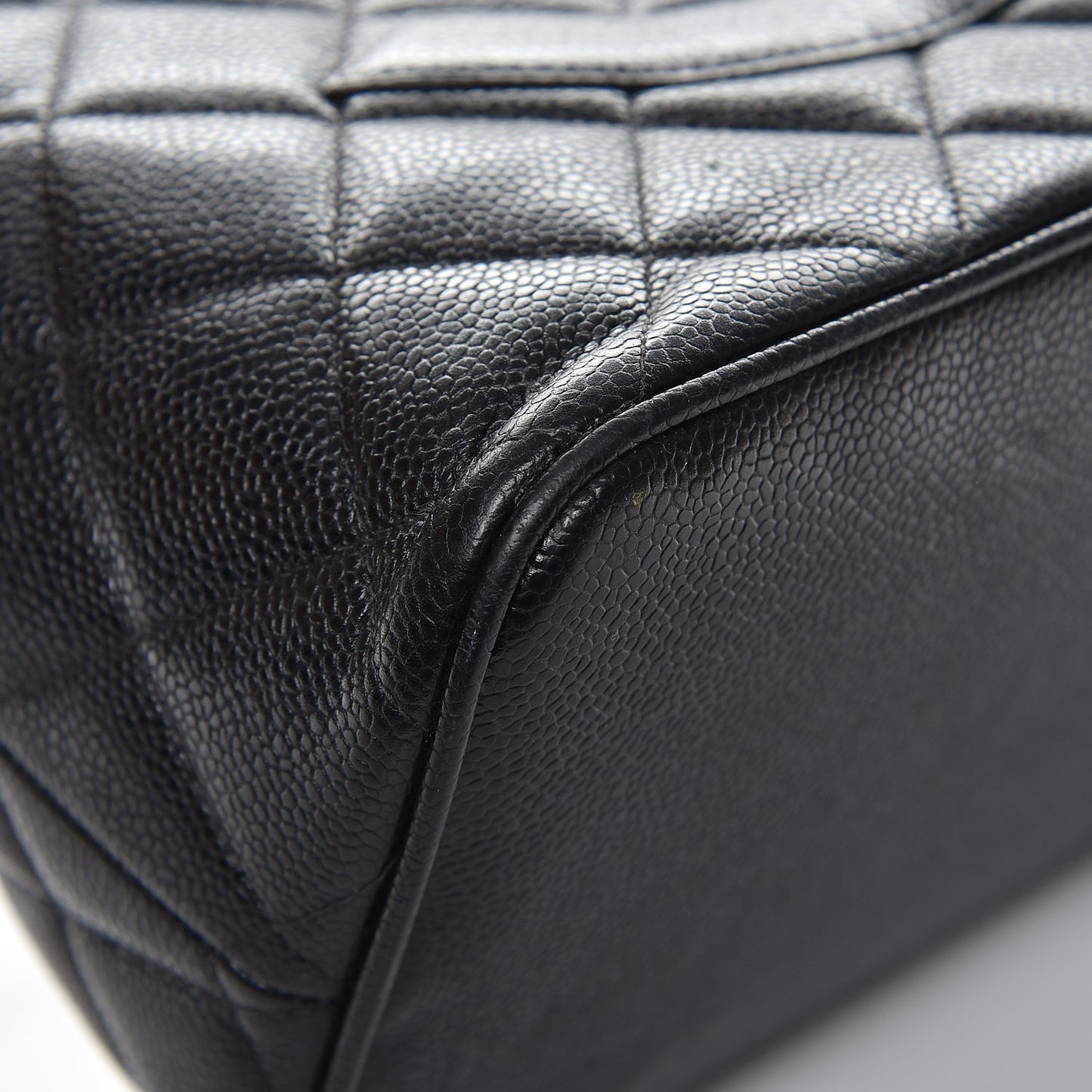 Caviar Quilted Medallion Tote Black