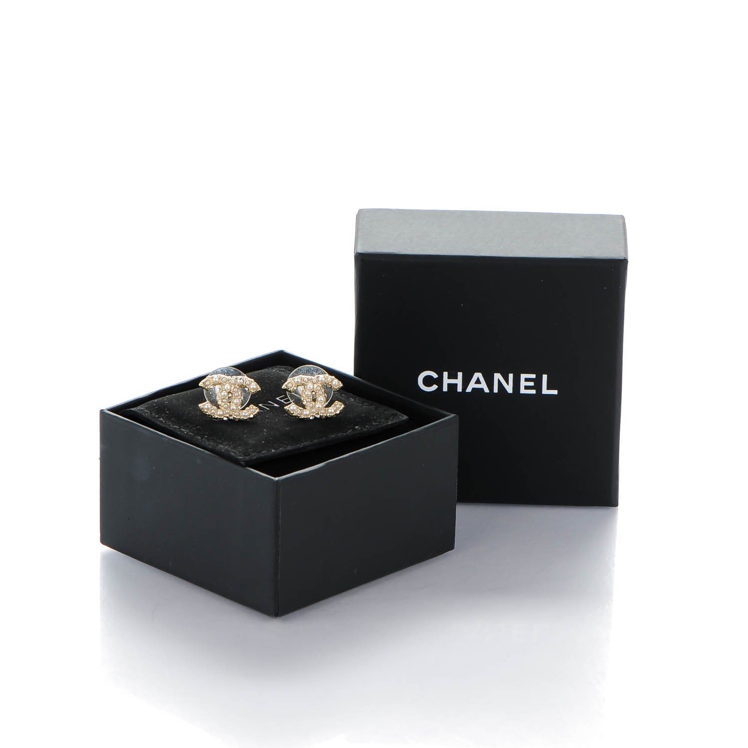 Chanel Pearl Crystal CC Earrings Light Gold 5 of 5