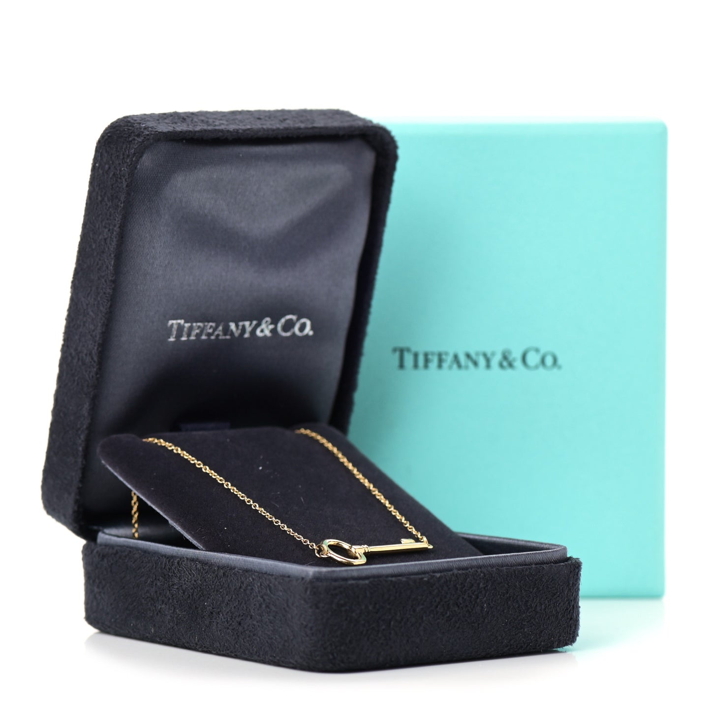 18K Yellow Gold Oval Key East West Necklace