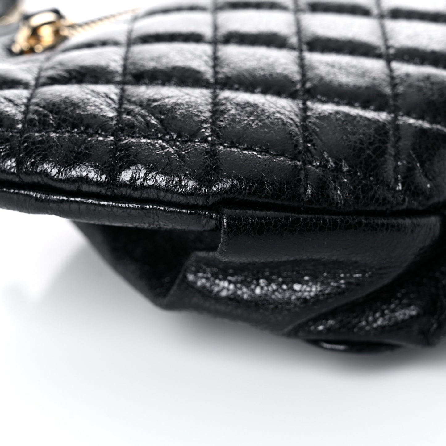 Crumpled Glazed Lambskin Quilted Waist Bag Fanny Pack Black