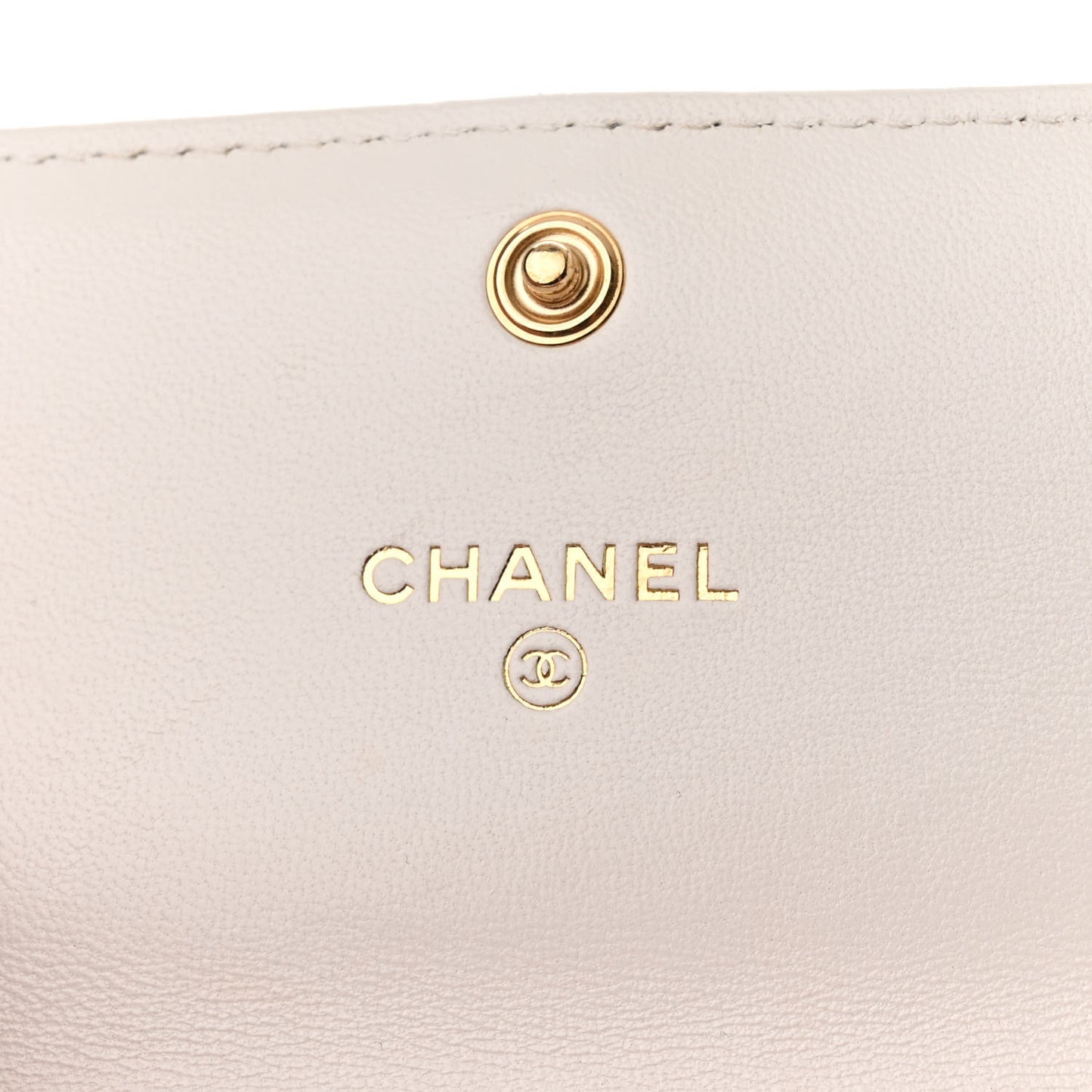 Lambskin Quilted Chanel 19 Flap Coin Purse With Chain White