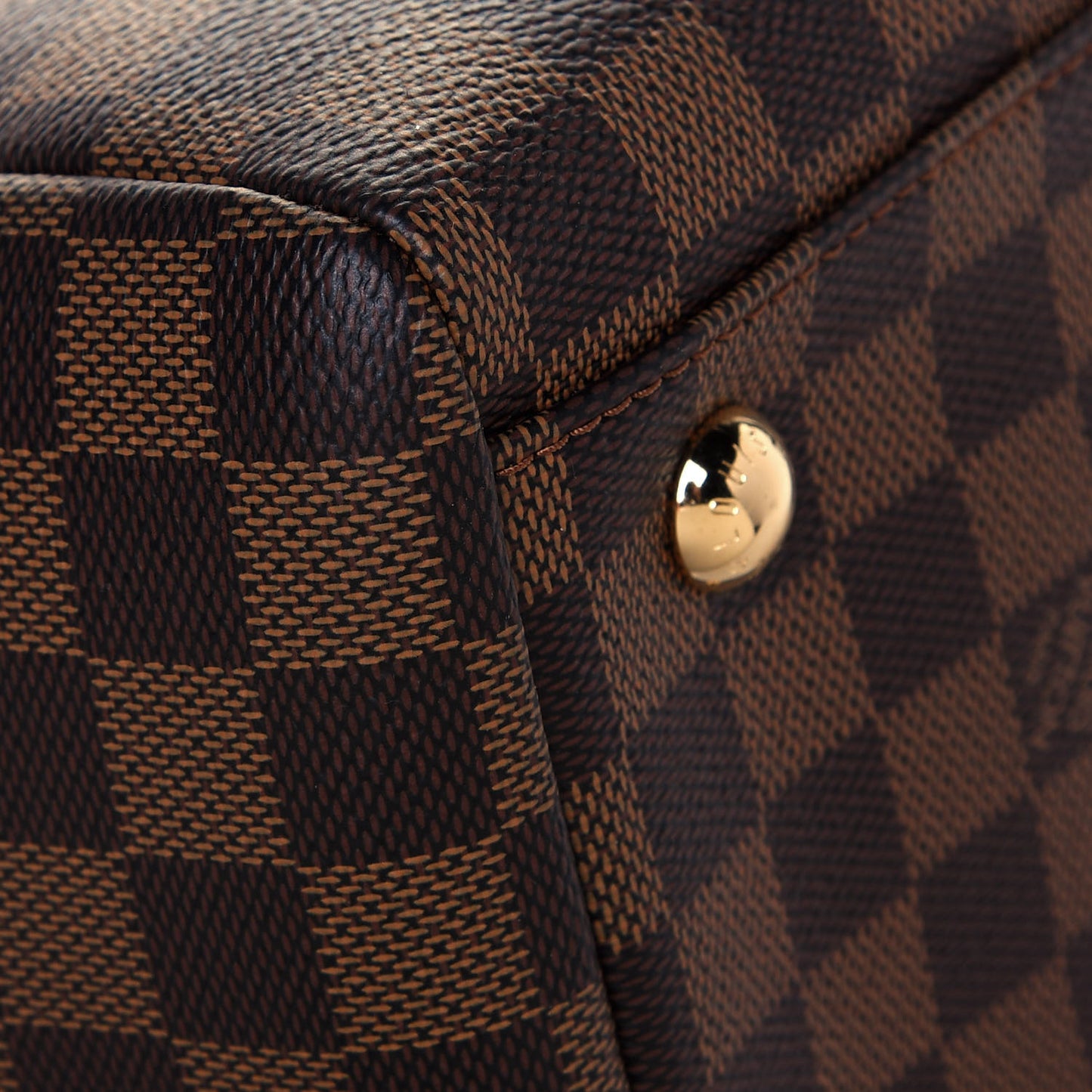 Damier Ebene Mews