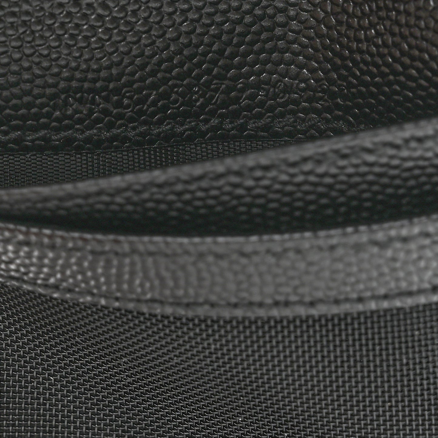 Grain De Poudre Matelasse Chevron Monogram Zipped Card Case Black