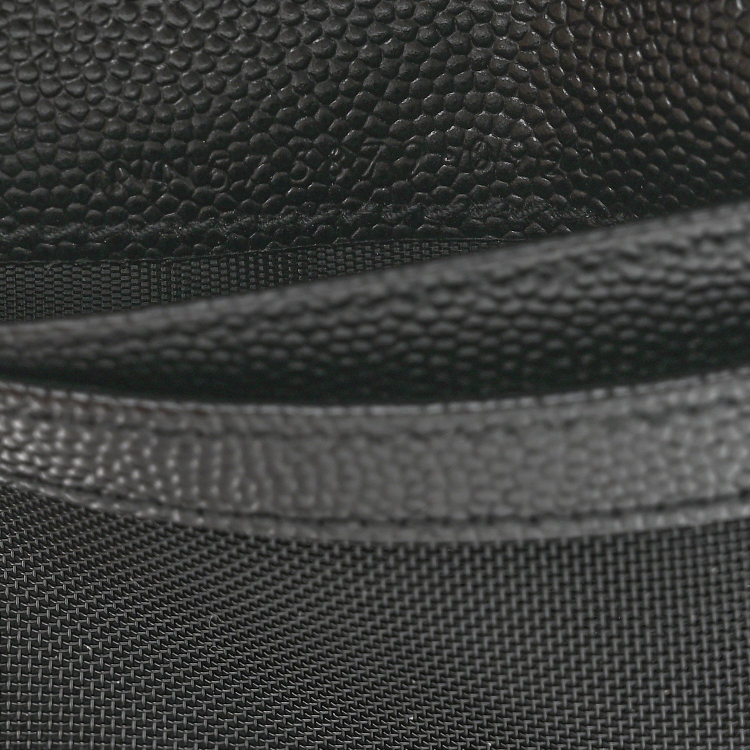 Saint Laurent Grain De Poudre Matelasse Chevron Monogram Zipped Card Case Black 7 of 8