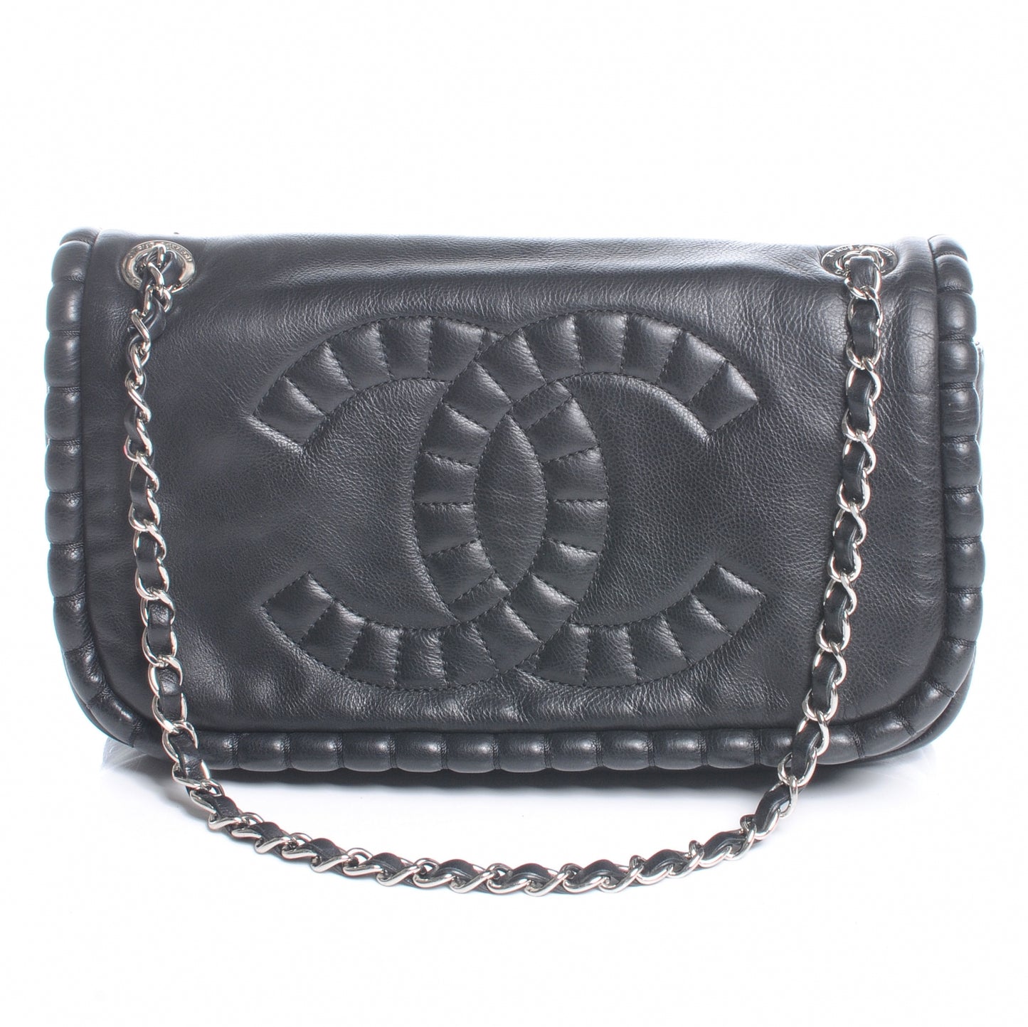 Calfskin On the Bund Medium Flap Black