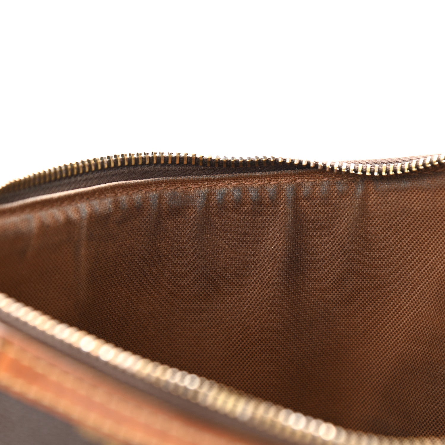 Louis Vuitton Monogram Odeon MM 31 of 31