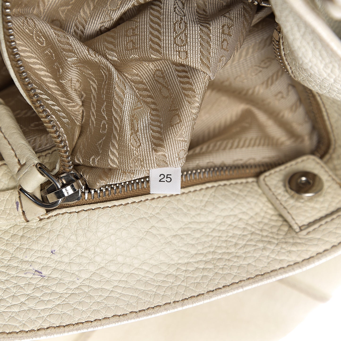 Vitello Daino Hobo Bianco