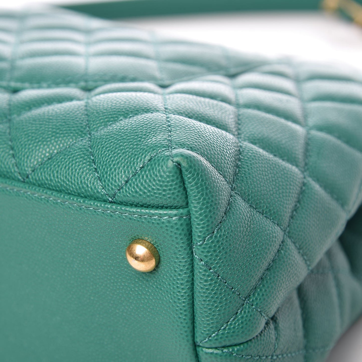 Caviar Quilted Small Coco Handle Flap Green