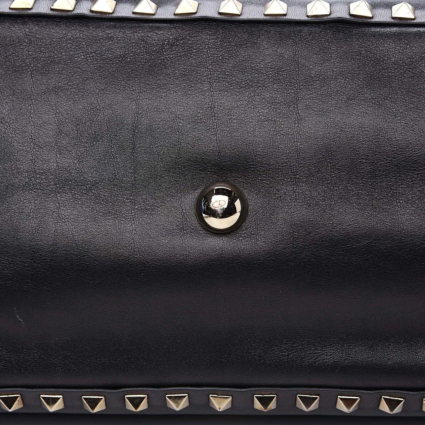 Vitello Medium Rockstud Tote Black