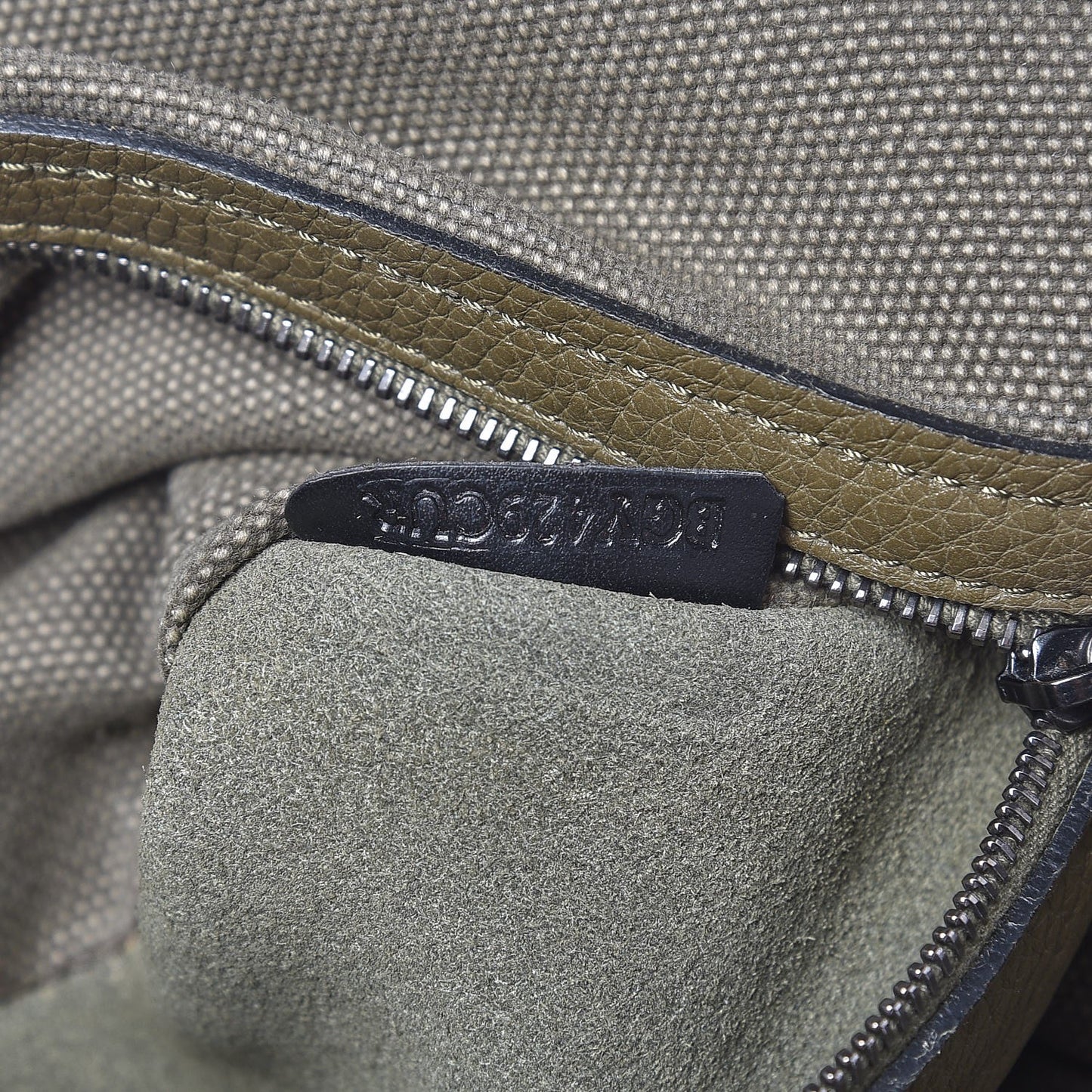 Canvas Camubutterfly Rockstud Messenger