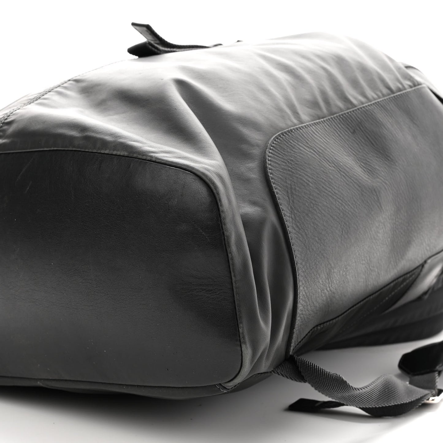 Calfskin Nylon V Line Pulse Backpack Asphalt