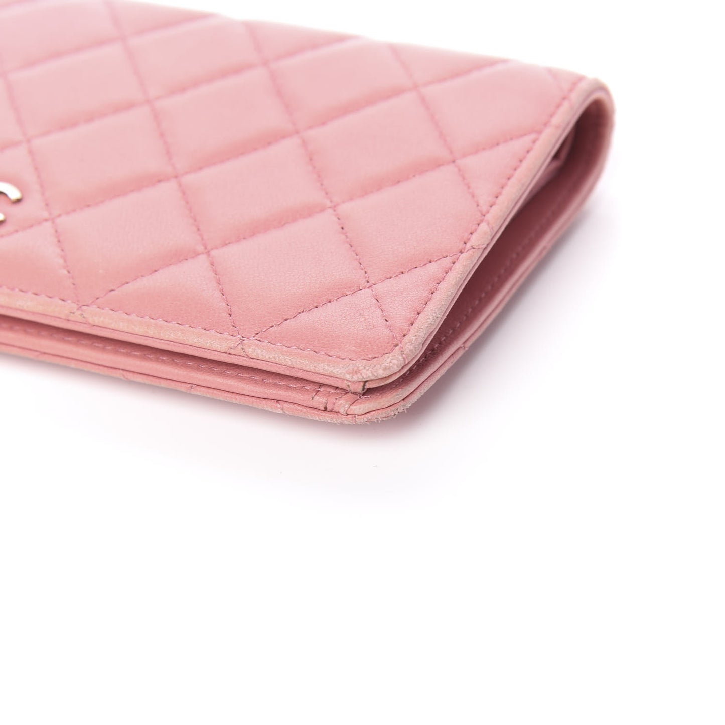 Lambskin Quilted Yen Wallet Pink