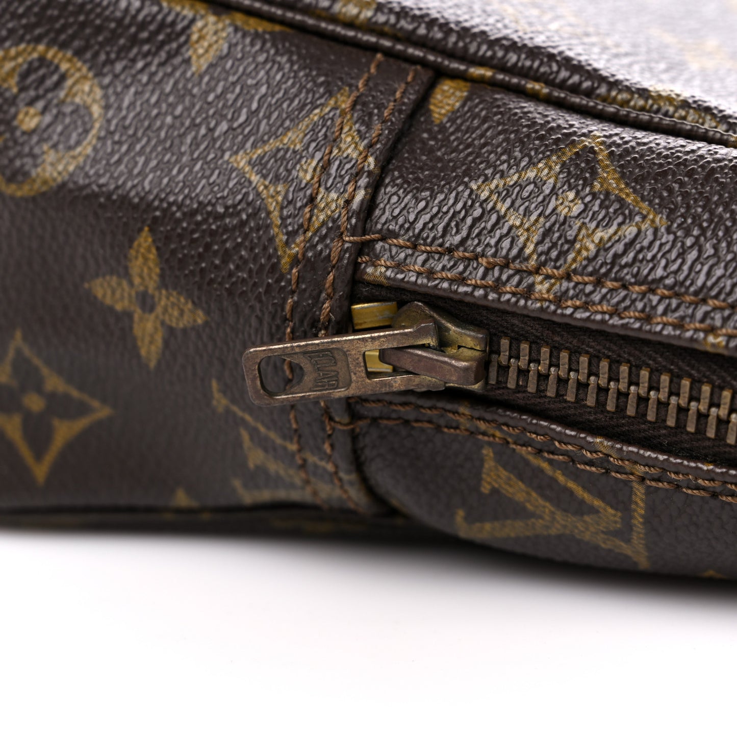 Monogram Trousse Toilette 28