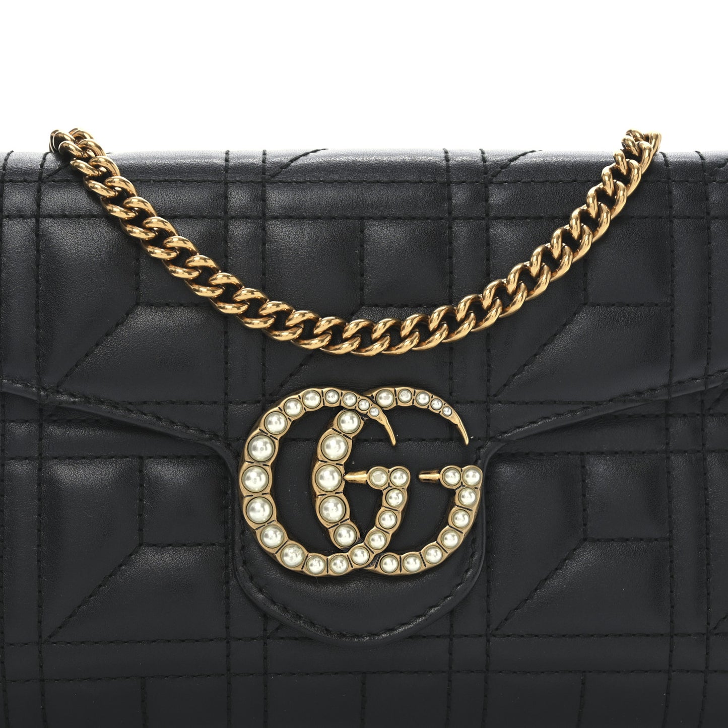 Calfskin Matelasse Mini Pearly GG Marmont Chain Wallet Black