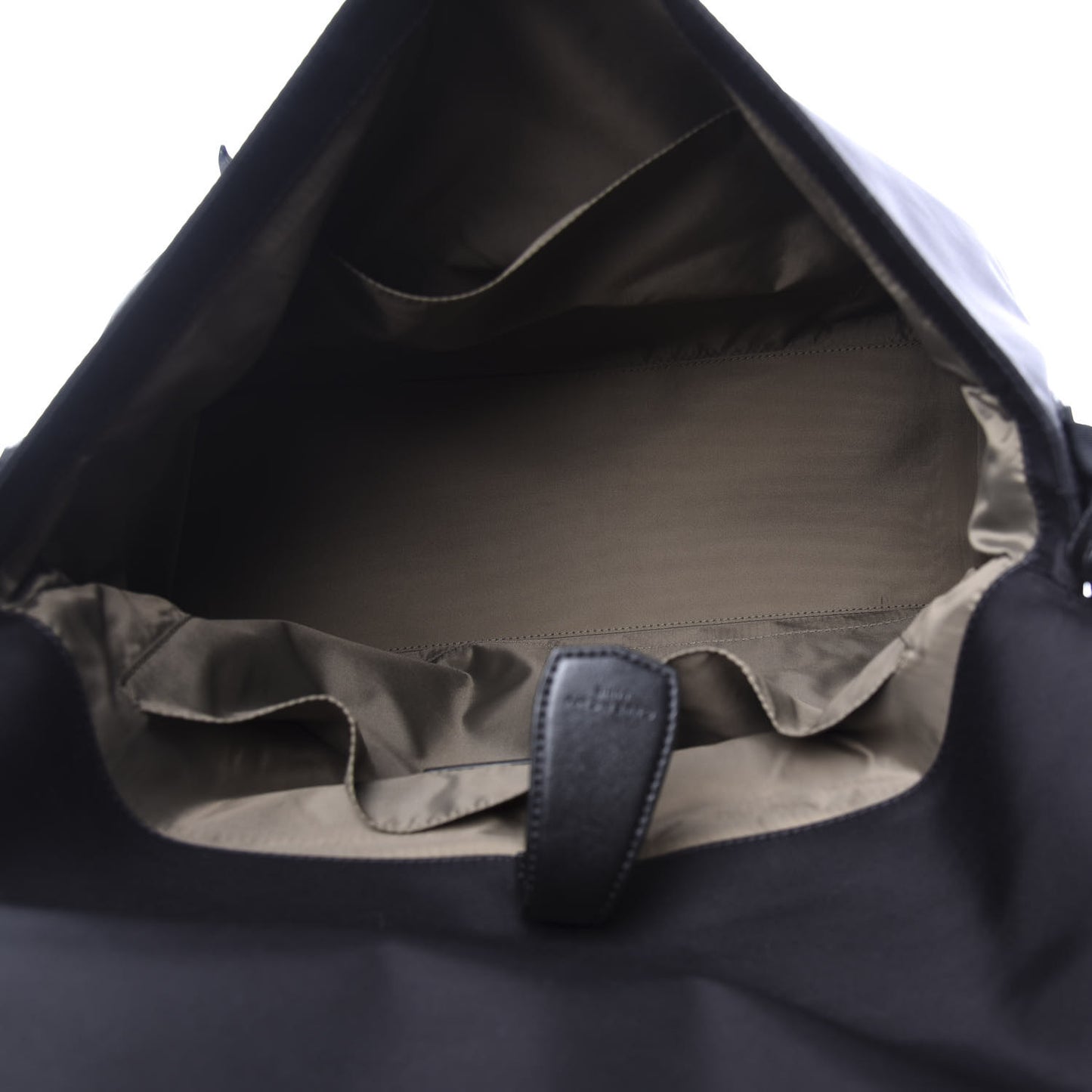 Nylon Downtown Messenger Black