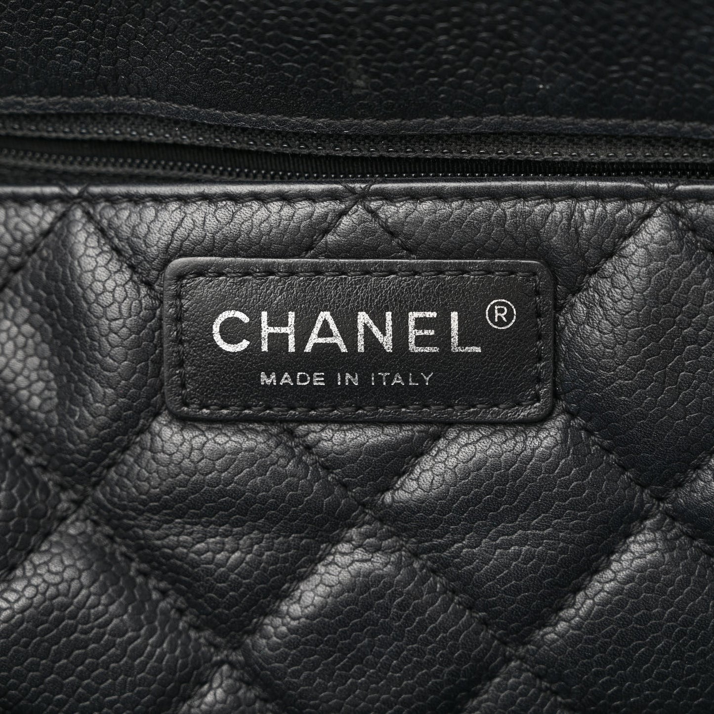 Caviar Quilted Large CC Box Shopping Tote Black