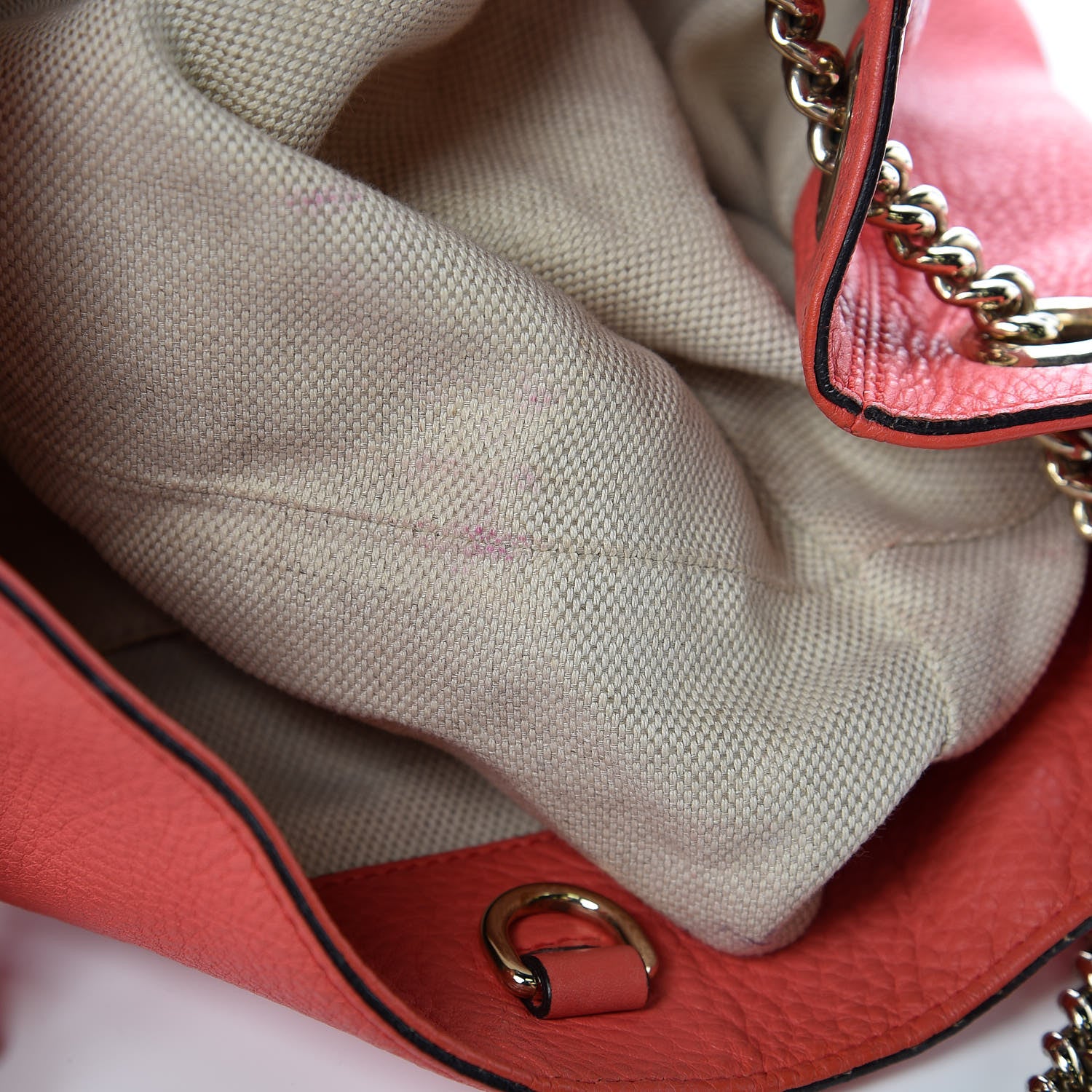 Gucci Pebbled Calfskin Medium Soho Chain Shoulder Bag Begonia Pink 12 of 23