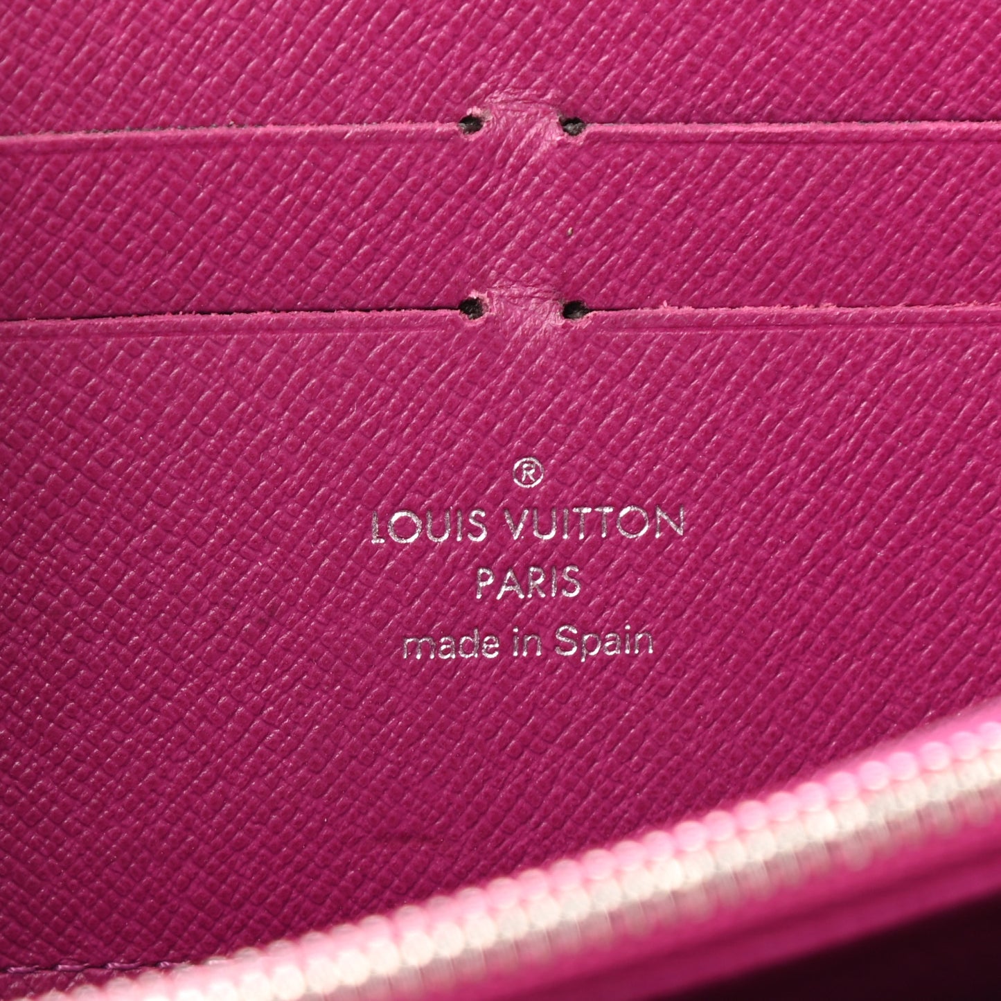 Epi Zippy Wallet Cassis