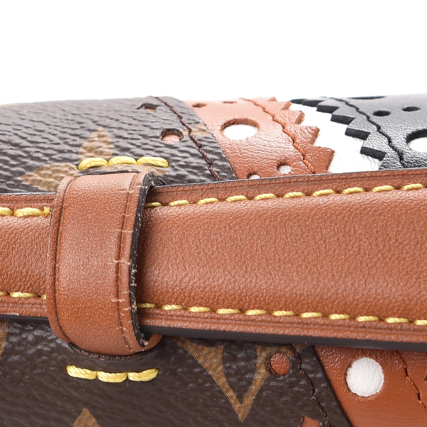 Louis Vuitton Monogram Pochette Metis MM 9 of 12