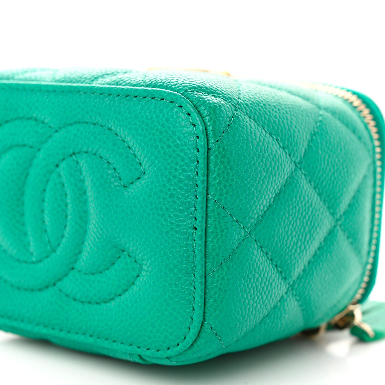 Chanel Caviar Quilted Sweetheart Mini Vanity Case Green 10 of 11