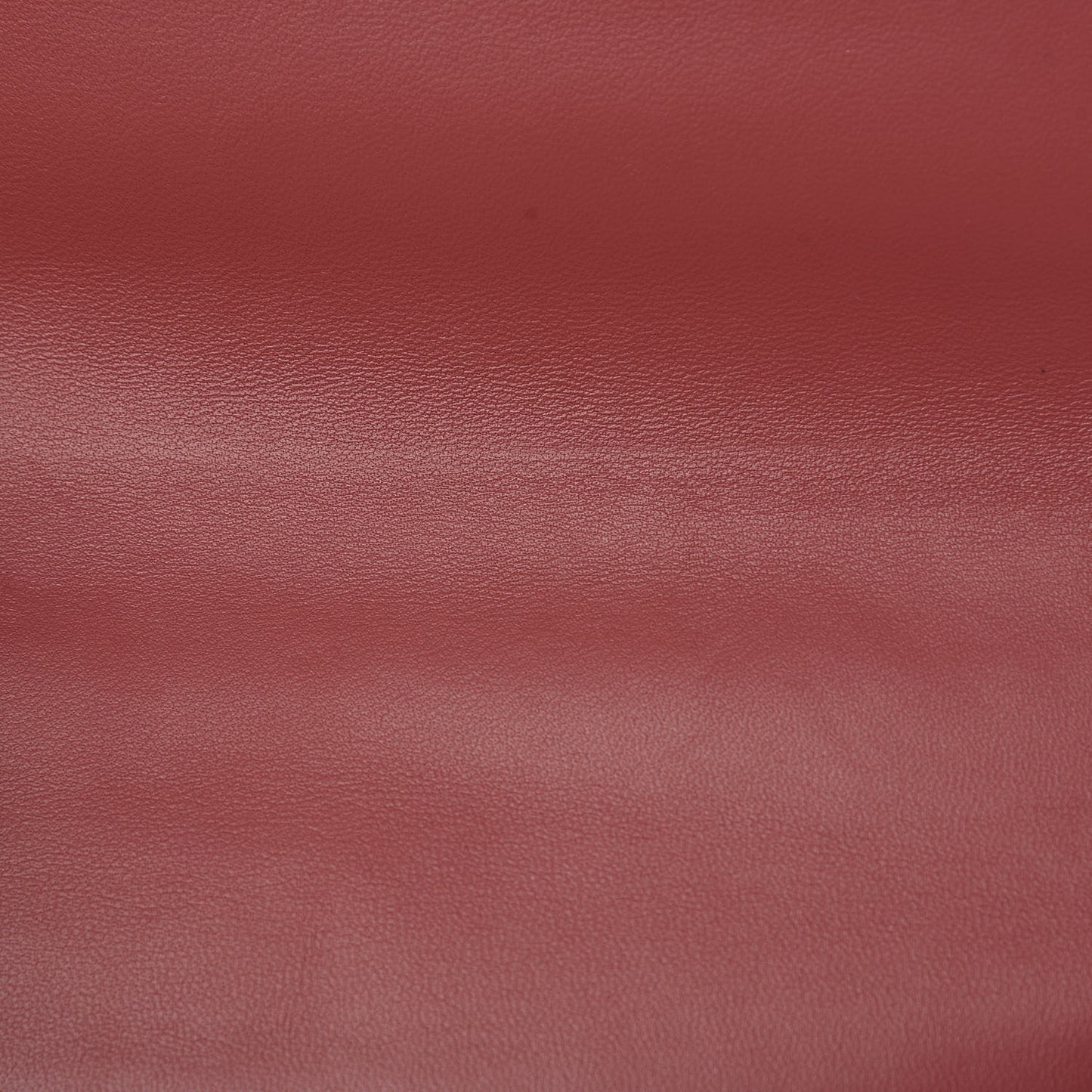 Calfskin 30 Montaigne Flap Bag Terre