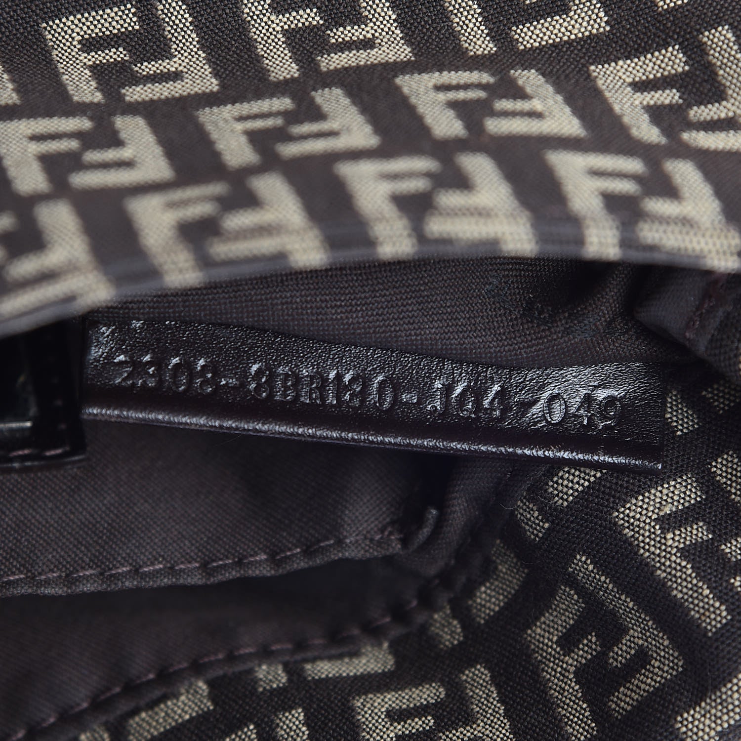 Fendi Zucchino Vitello Mini Mama Baguette Testa di Moro Beige 9 of 10
