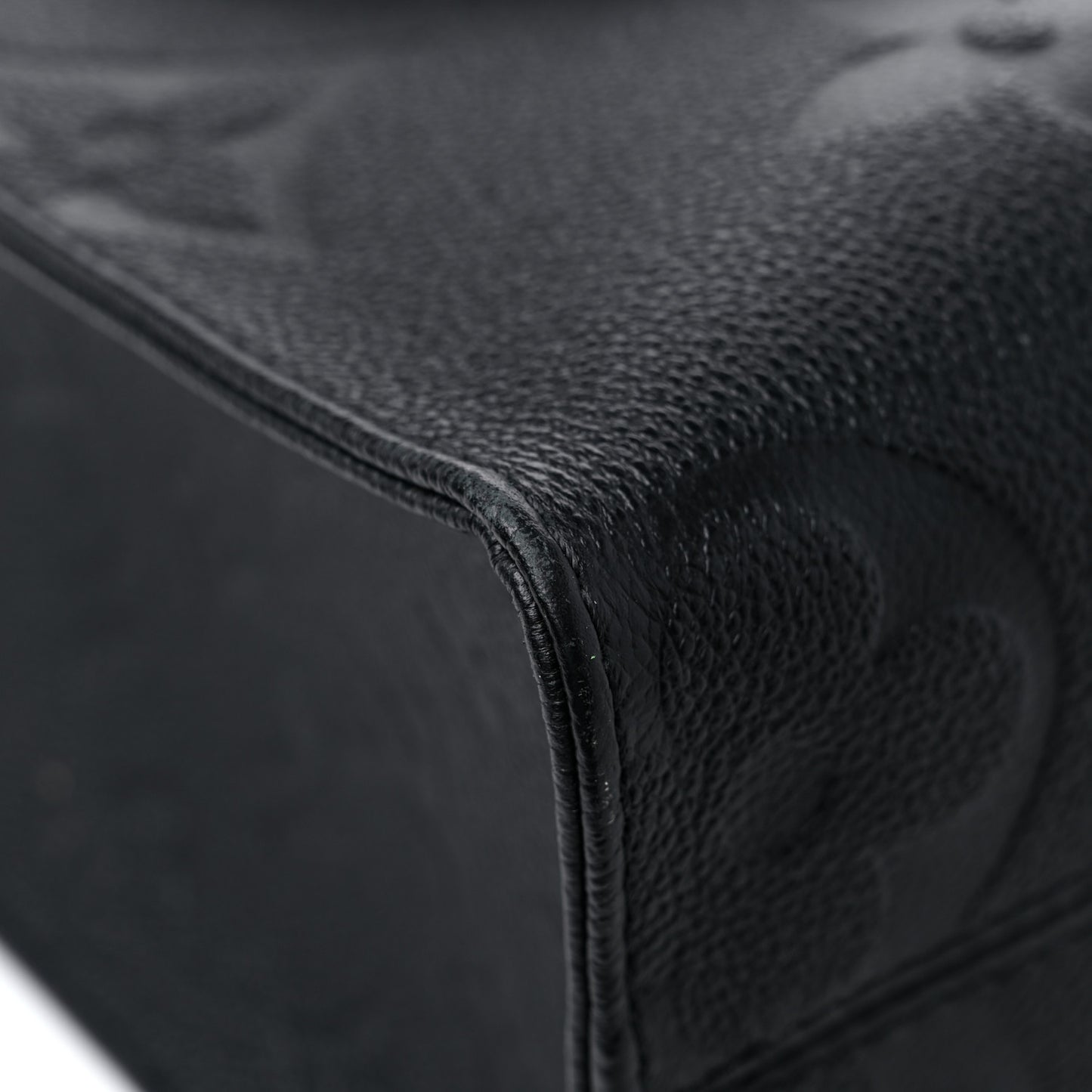Empreinte Monogram Giant Onthego PM Black