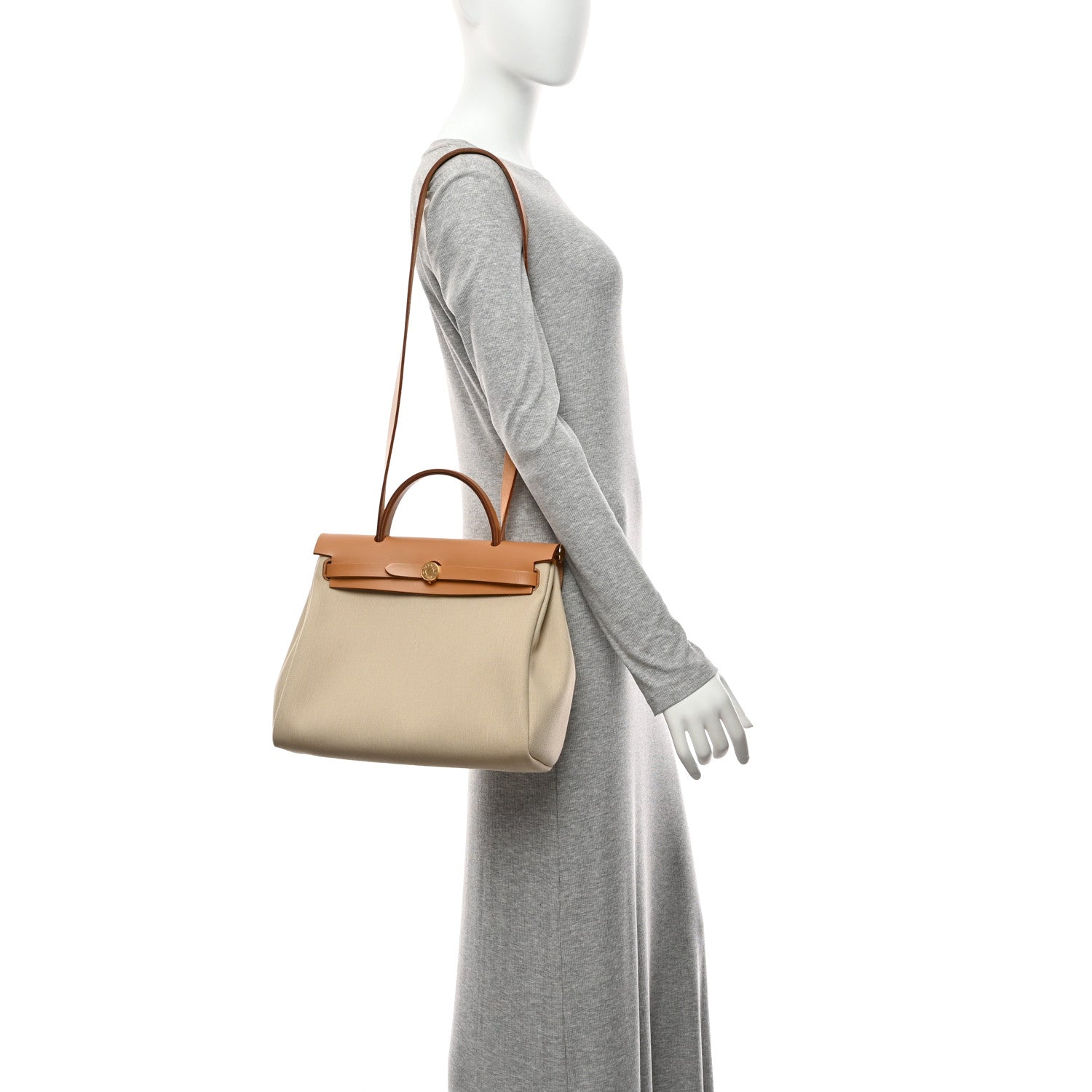 Hermes Toile Militaire Vache Hunter Laque Herbag Zip Retourne PM 31 Beton Naturel Sable Nata 2 of 12