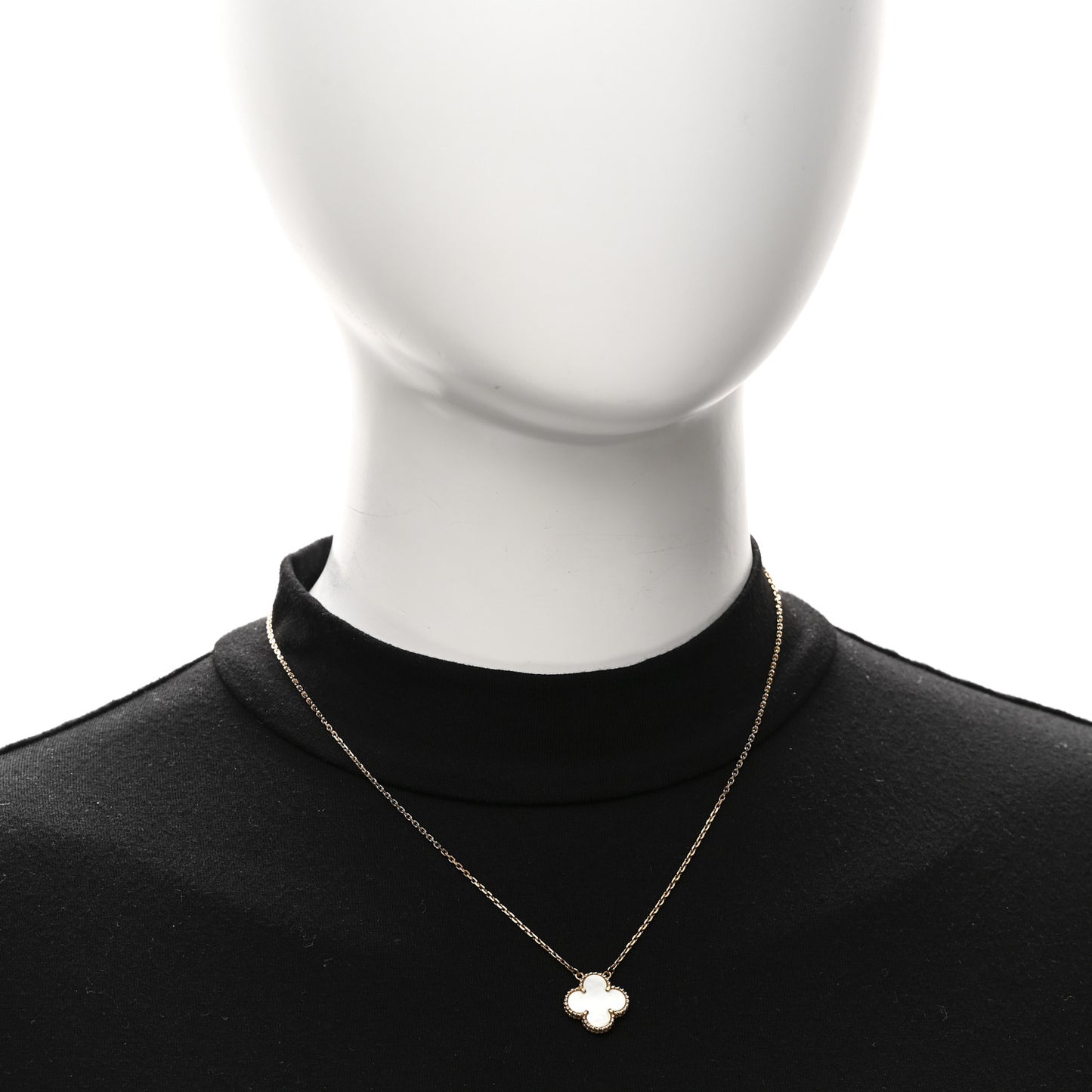 18K Gold Mother of Pearl Vintage Alhambra Pendant Necklace