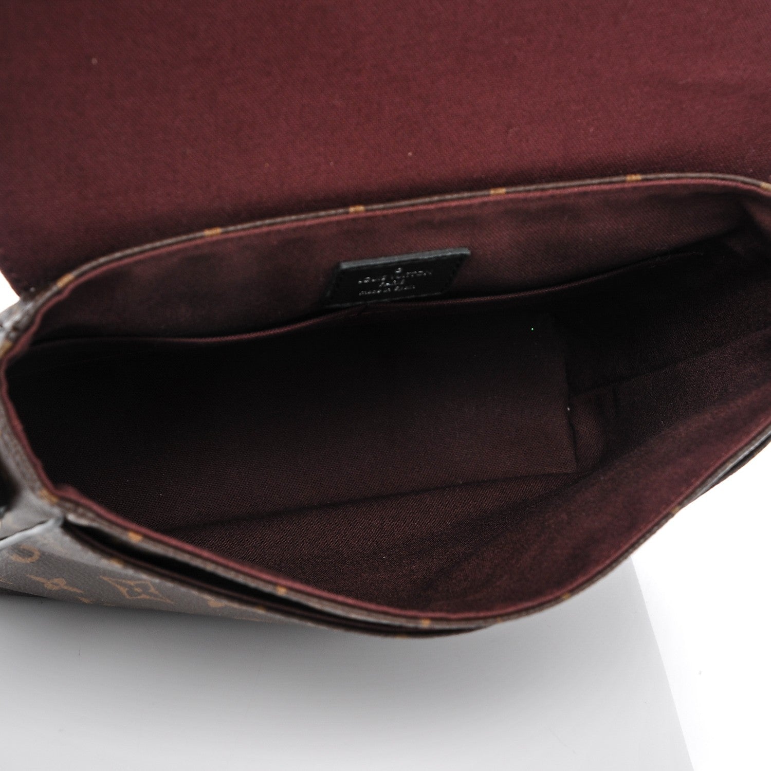 Louis Vuitton Monogram Macassar District PM 5 of 6