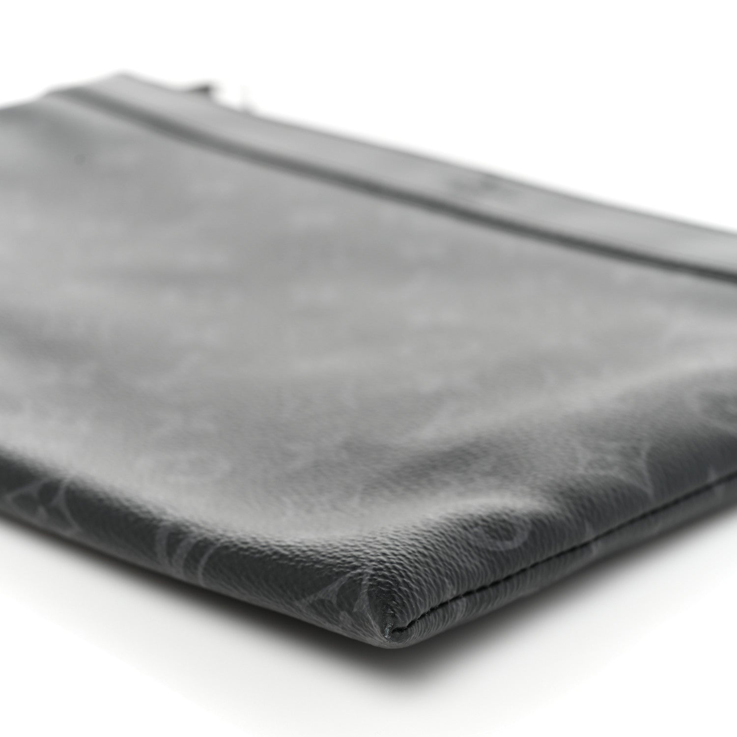Louis Vuitton Monogram Eclipse Discovery Pochette GM 7 of 9