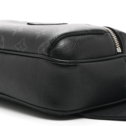 Louis Vuitton Taiga Monogram Outdoor Bumbag Black 10 of 10