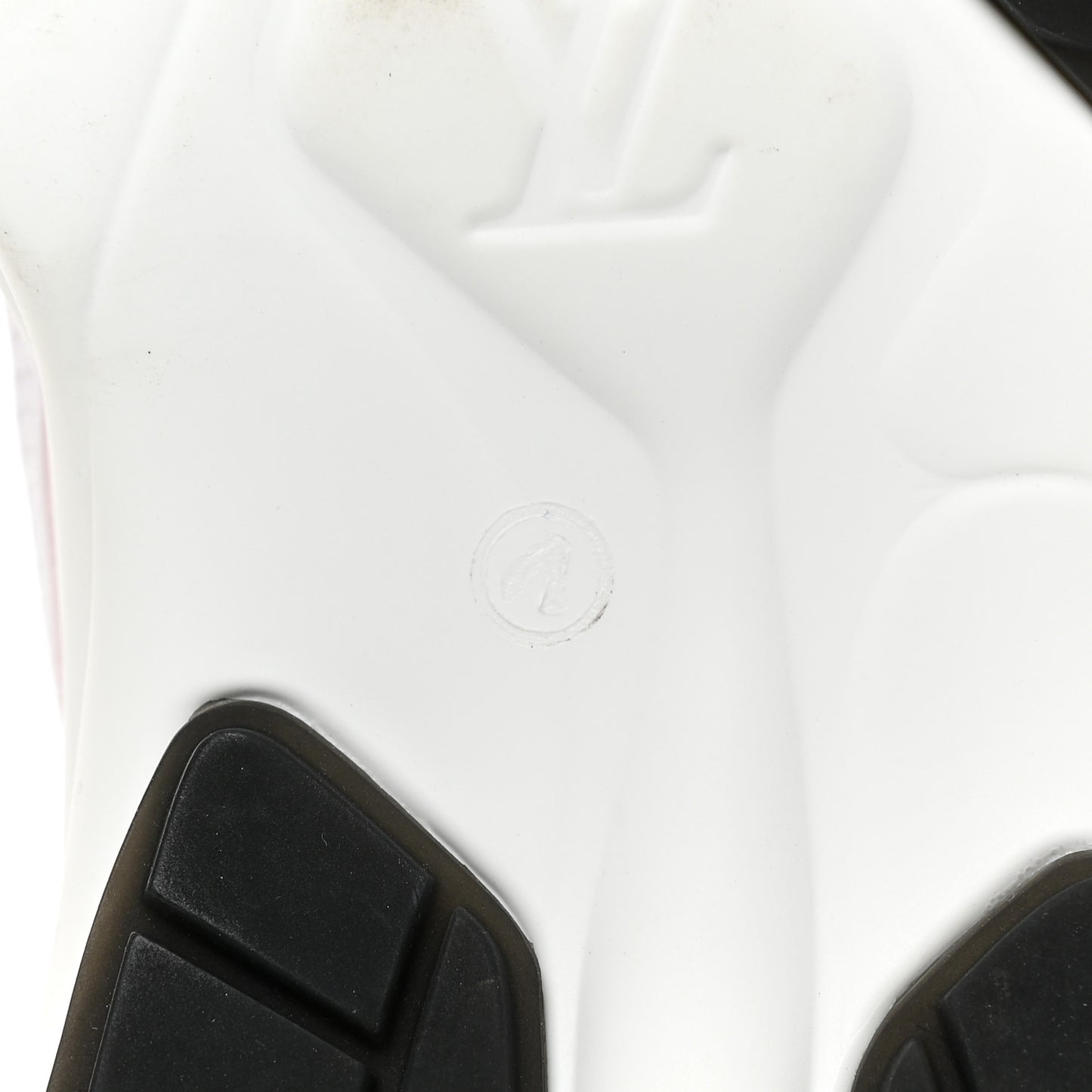 Monogram Calfskin Run 55 Sneakers 35.5 White