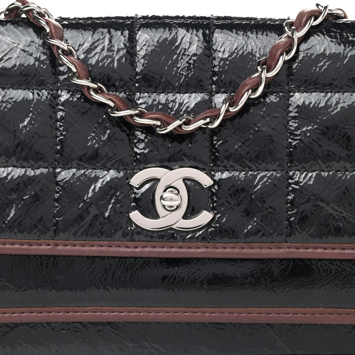 Patent Lambskin Medium Chocolate Bar Flap Black Bordeaux