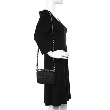 Valentino Garavani Grainy Calfskin Rockstud Crossbody Pouch Black 2 of 10