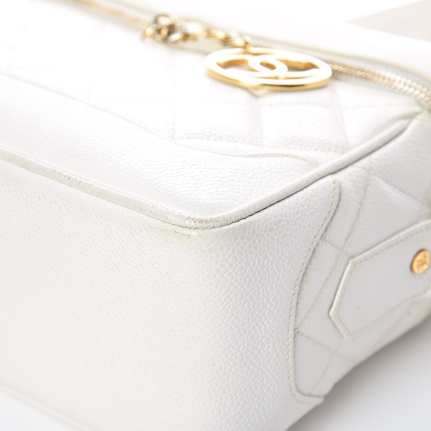 Chanel Caviar Quilted Camera Case White 12 of 28