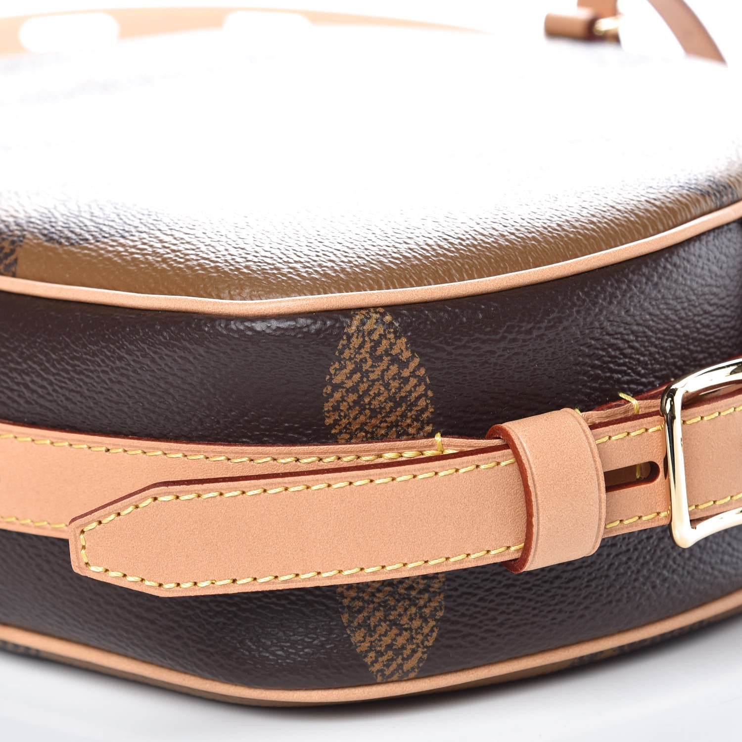Louis Vuitton Reverse Monogram Giant Boite Chapeau Souple 9 of 10