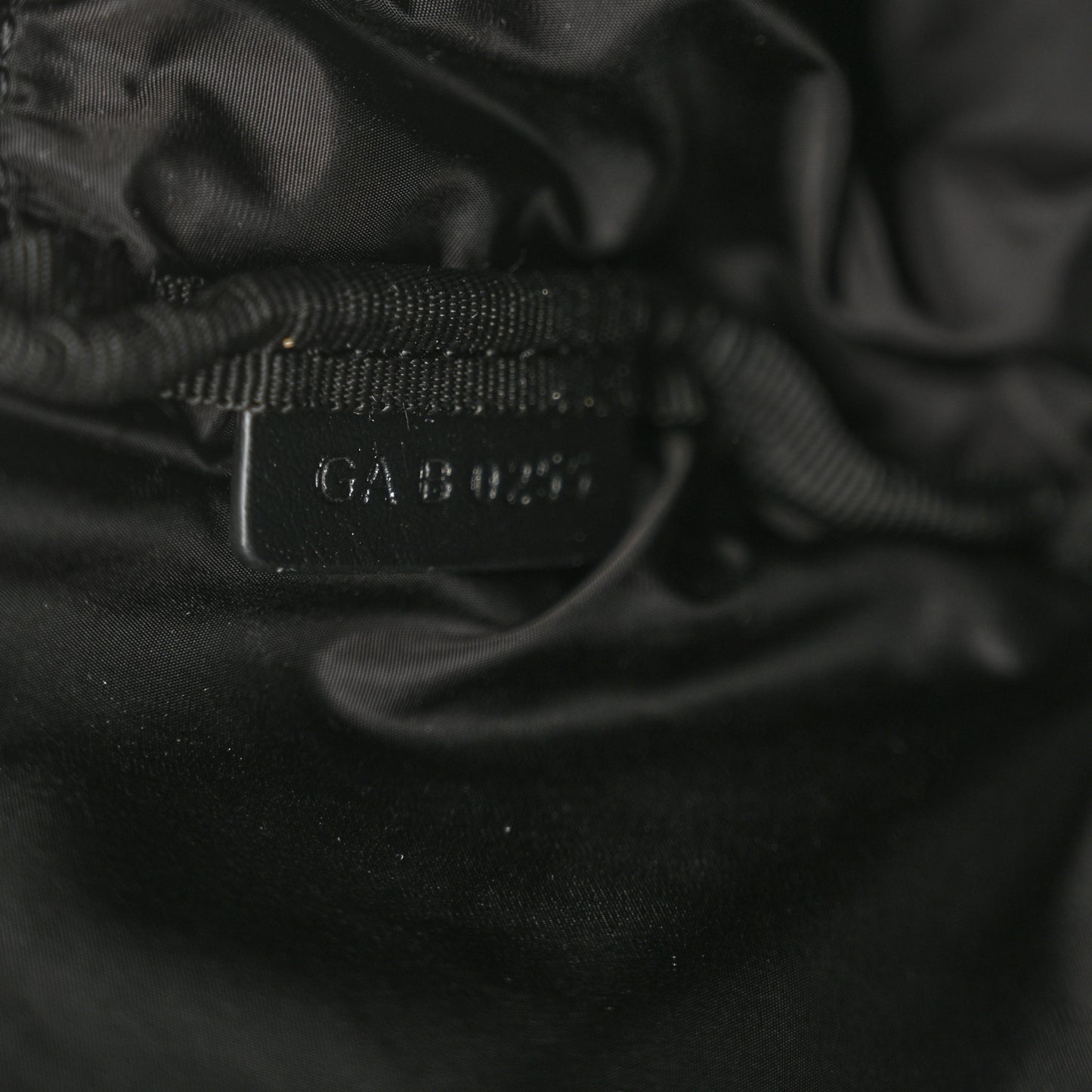 Nylon Essential U Belt Bag Black