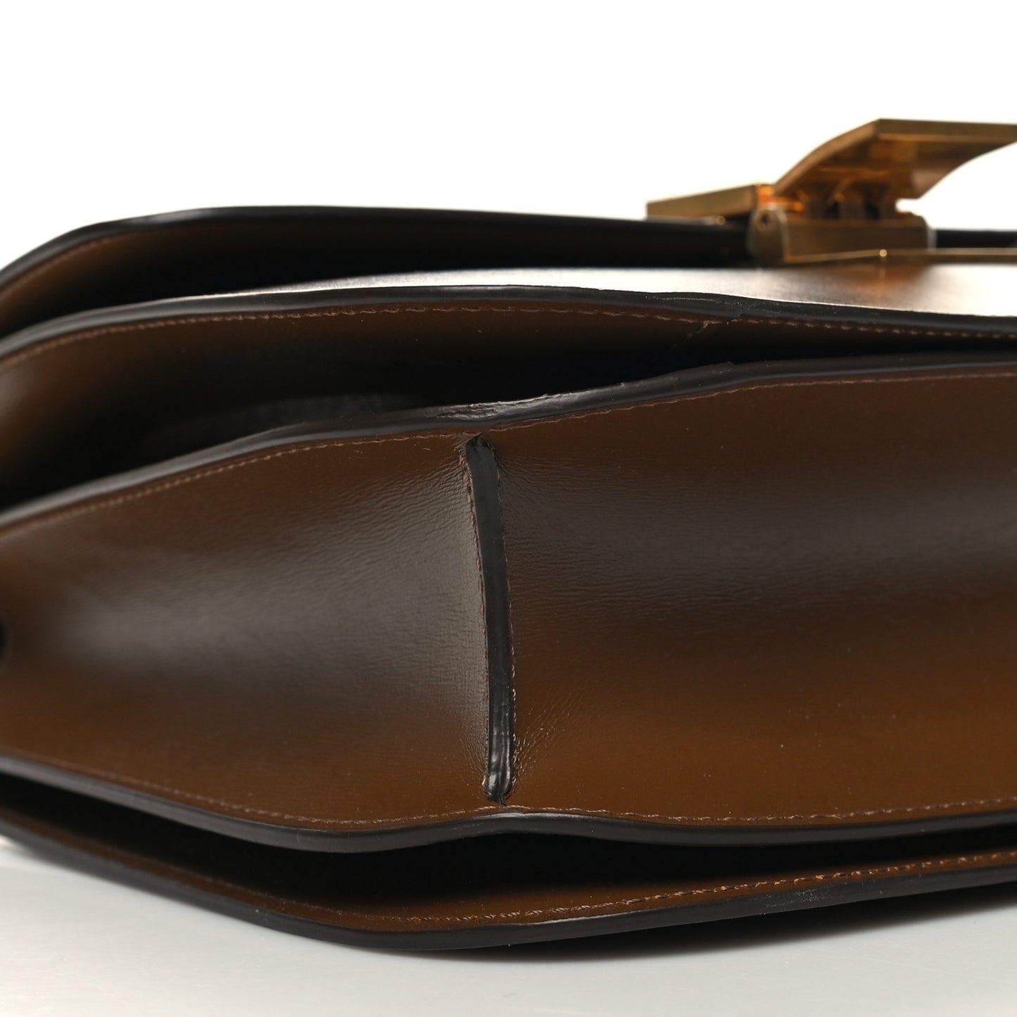 Box Calfskin Medium Classic Box Flap Bag Camel