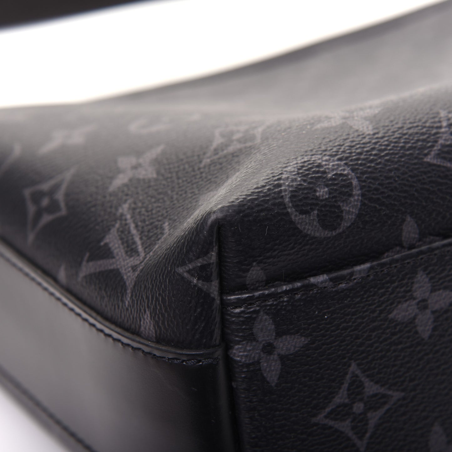 Monogram Eclipse Odyssey Messenger PM