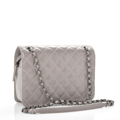 Chanel Glazed Calfskin Quilted Medium Day Trip Flap Grey 3 of 4