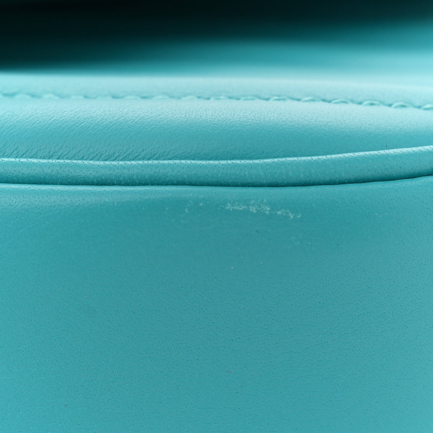 Calfskin New Wave Chain PM Malibu Green