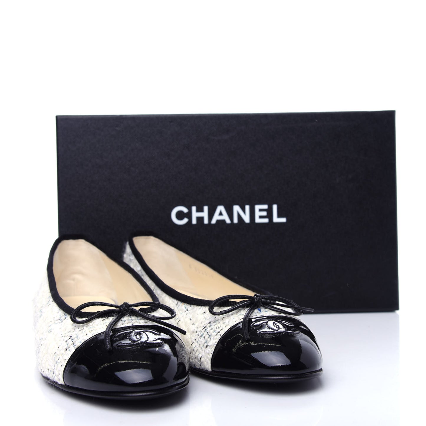 Tweed Cap Toe Ballerina Flats 40 White Black
