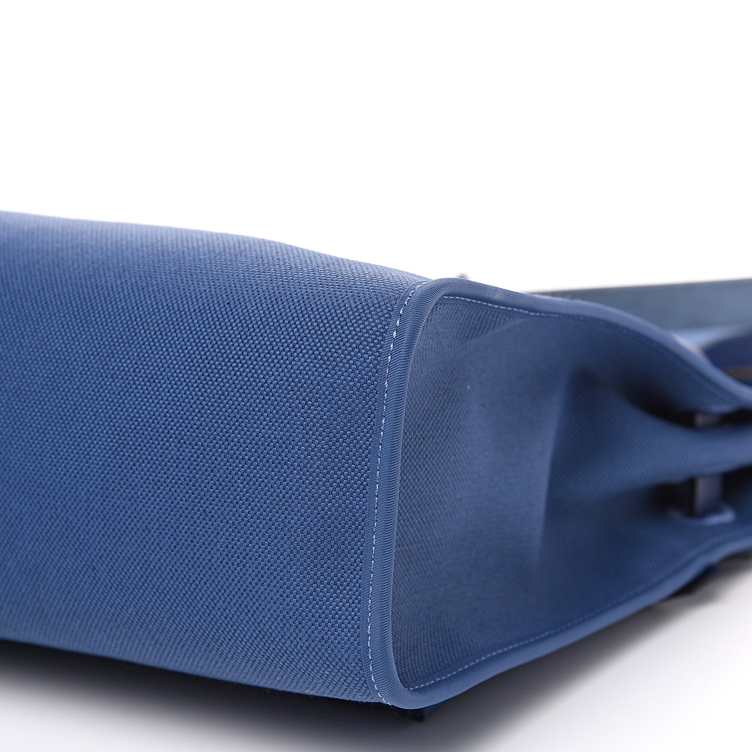 Hermes Vache Hunter Toile Militaire Herbag Zip 31 PM Bleu Brighton Bleu Saphir 9 of 10