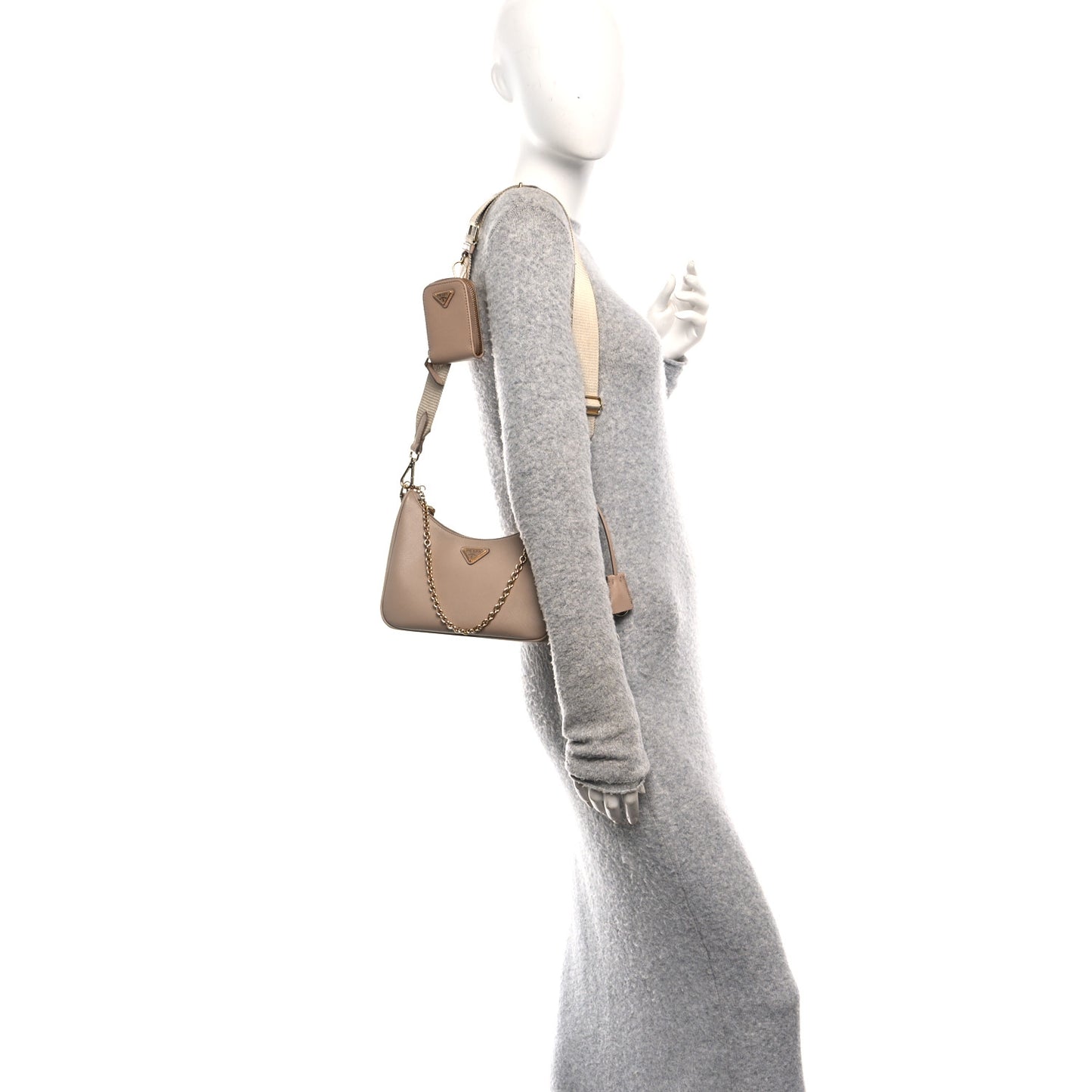 Saffiano Lux Re-Edition 2005 Shoulder Bag Cammeo