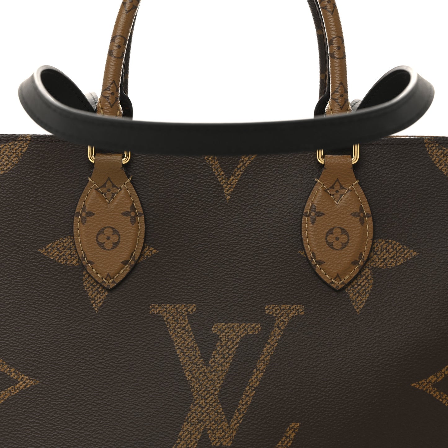 Reverse Monogram Giant Onthego MM